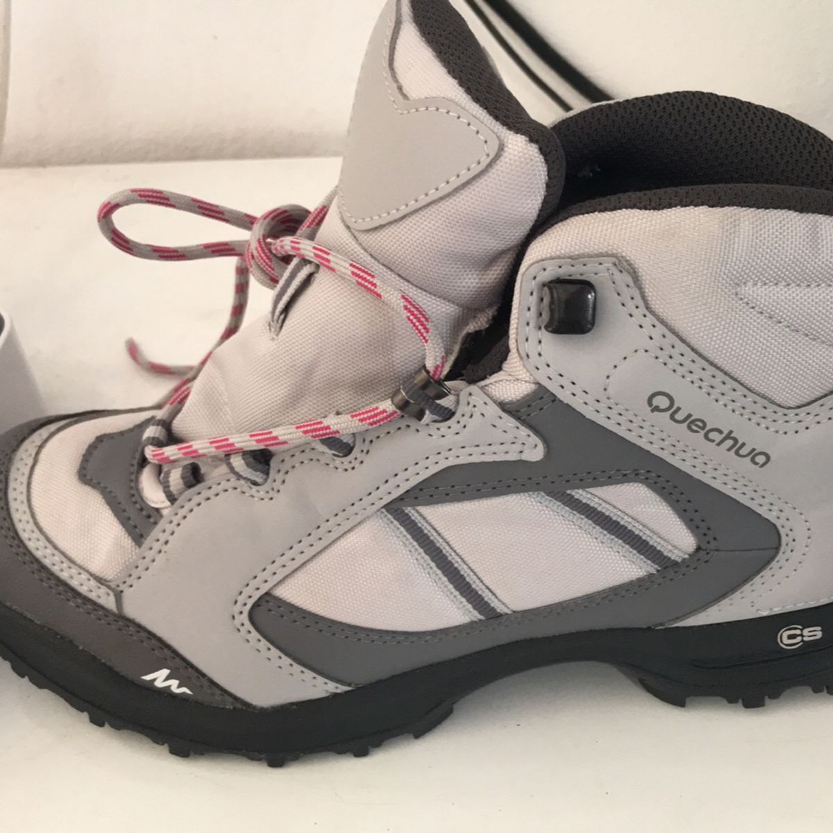 tenis quechua trilha