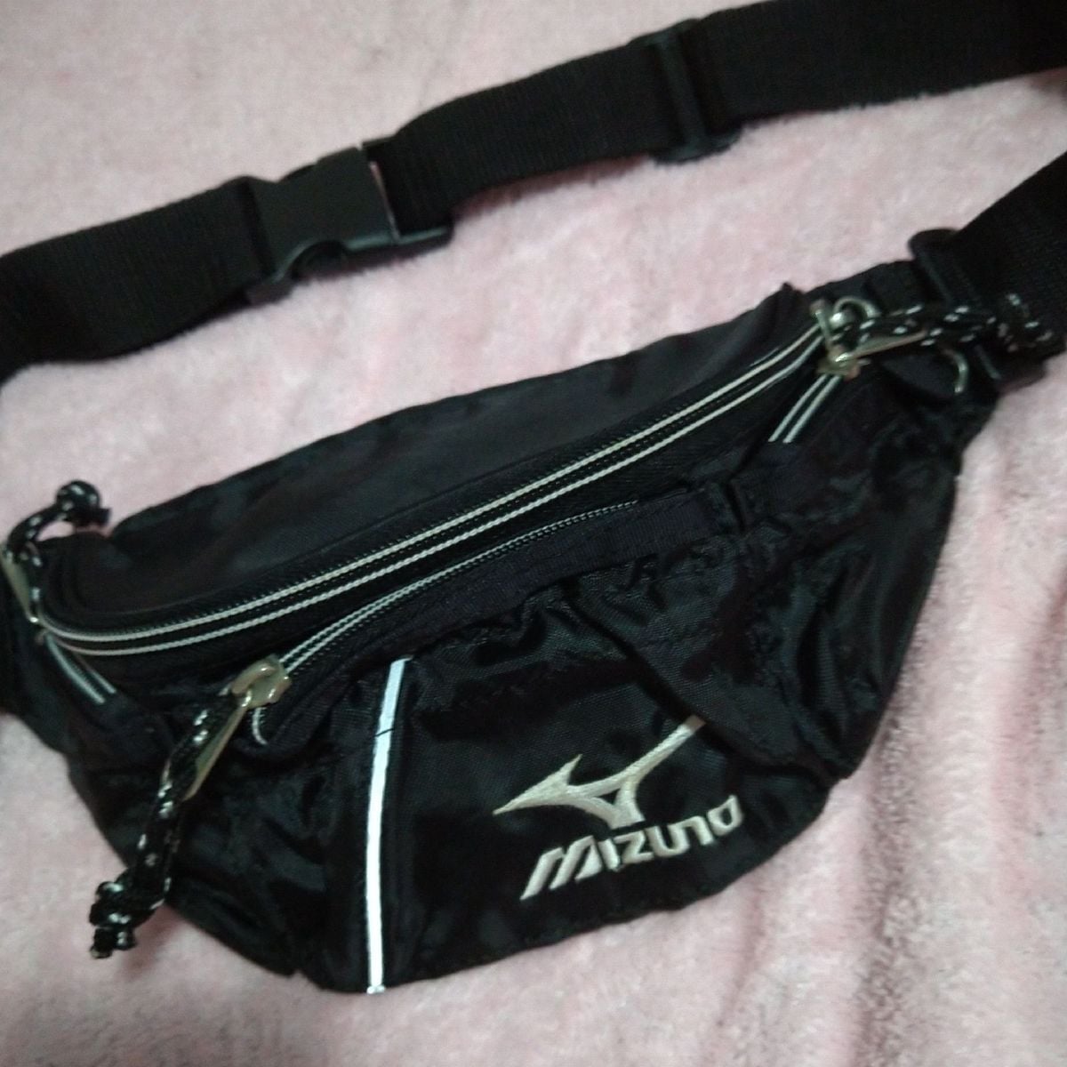 pochete mizuno