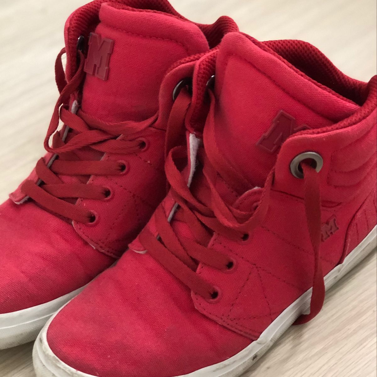 tenis mary jane vermelho