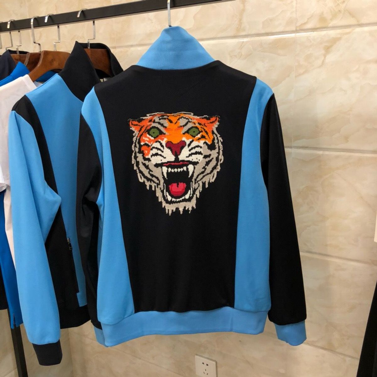 jaqueta gucci masculina tigre