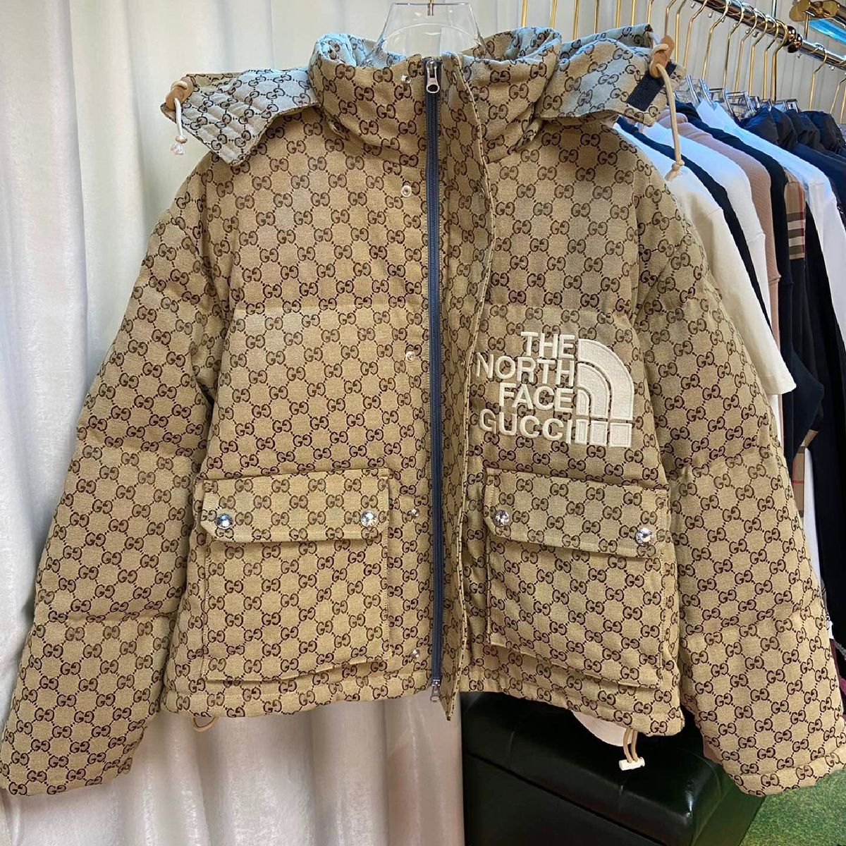 Jaqueta Gucci X The North Face Colecao 21 Importada De Luxo Casaco Masculino Gucci Nunca Usado Enjoei