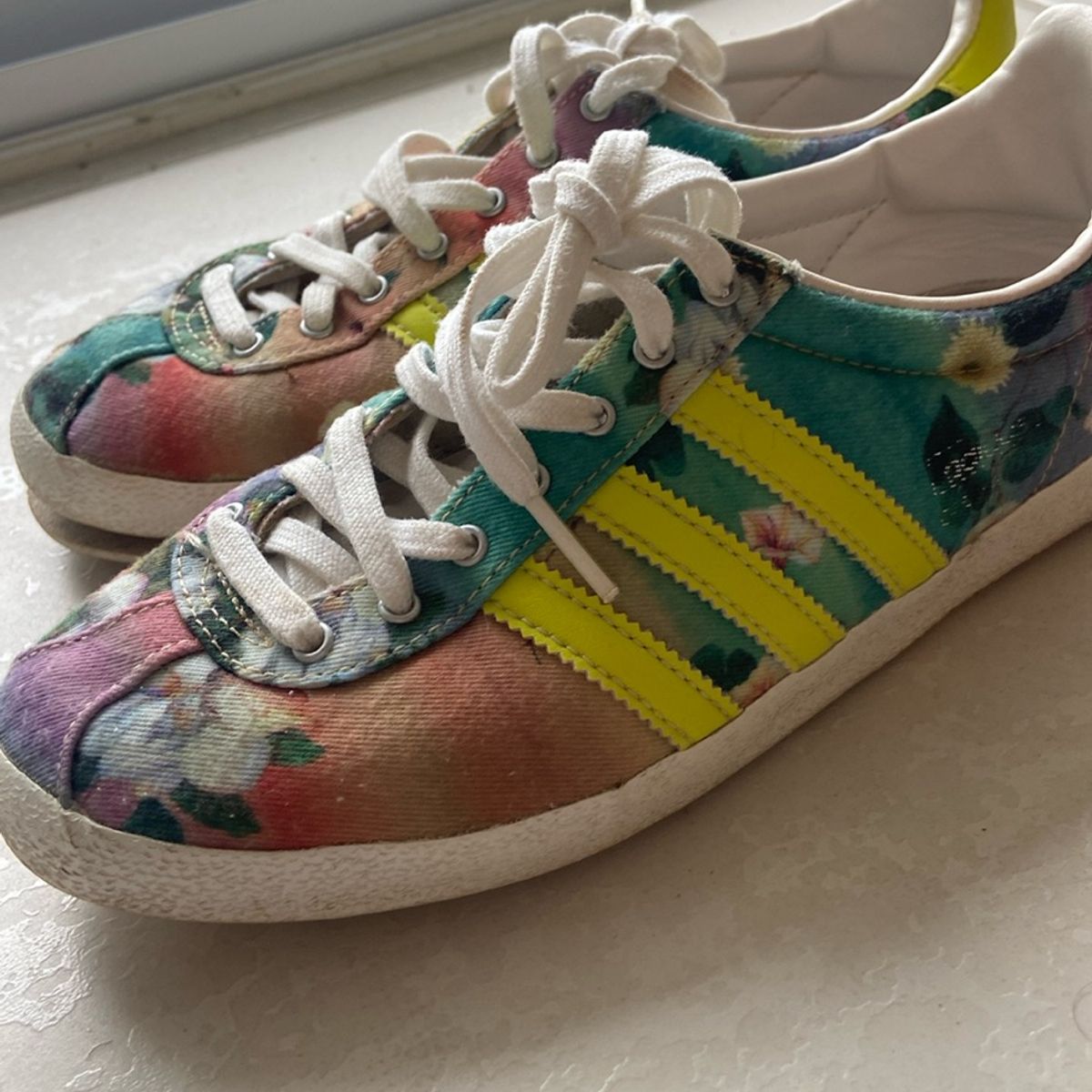 Adidas Farm Floralina 35 - Raro e Lindo! Primeira Coleo | Farm Usado  103516214 | enjoei