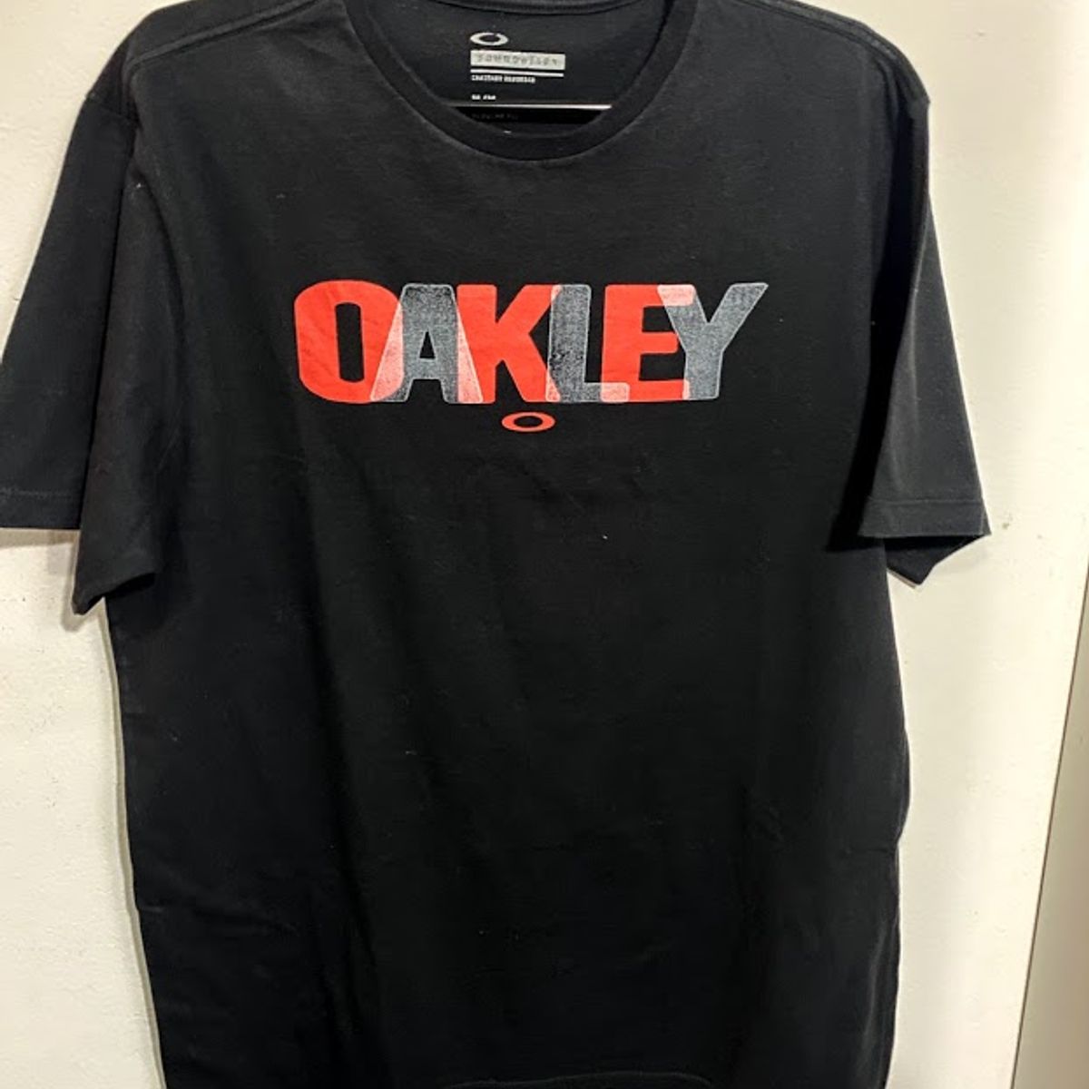 Camiseta Oakley Preta Original  Camiseta Masculina Oakley Usado