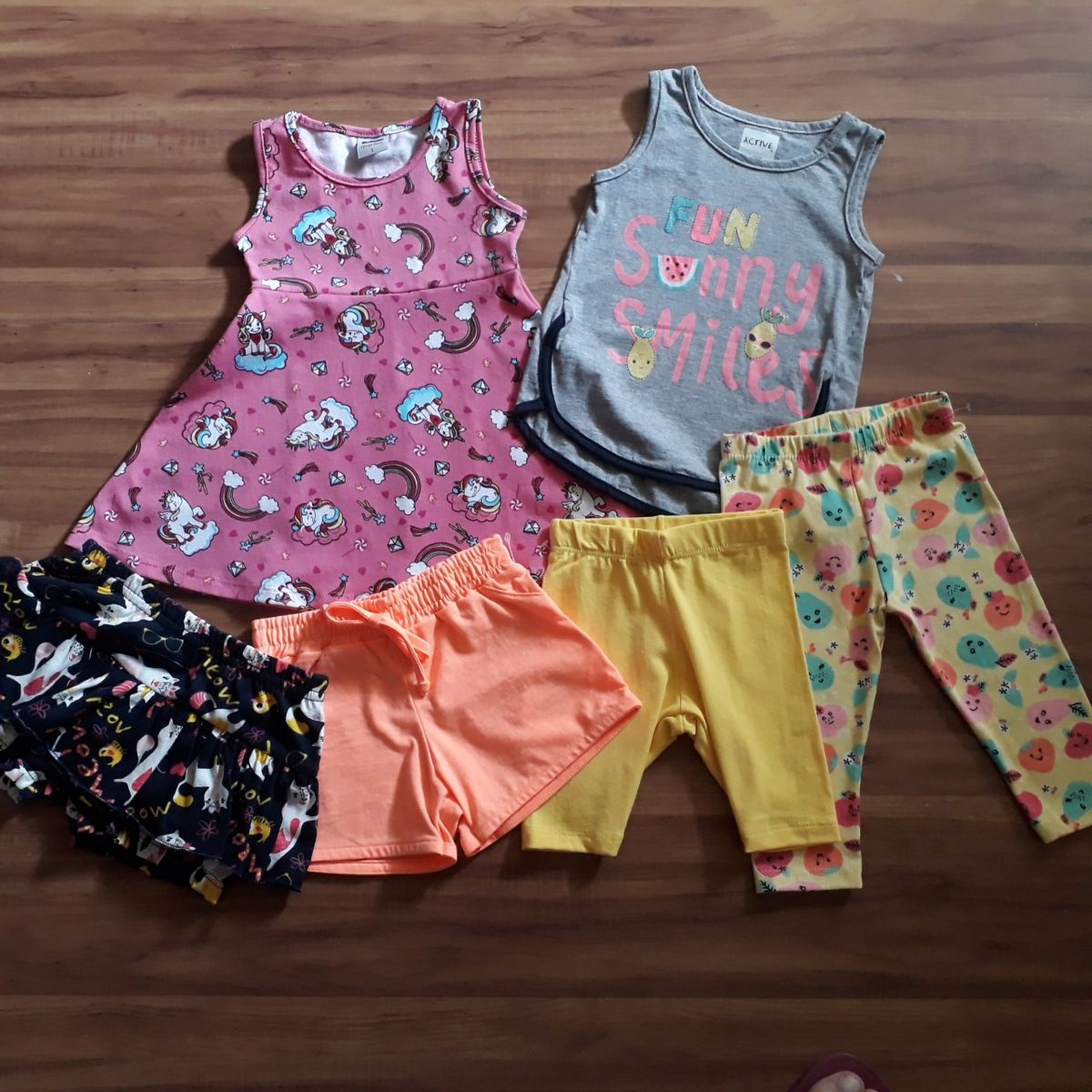 roupas para menina de um ano