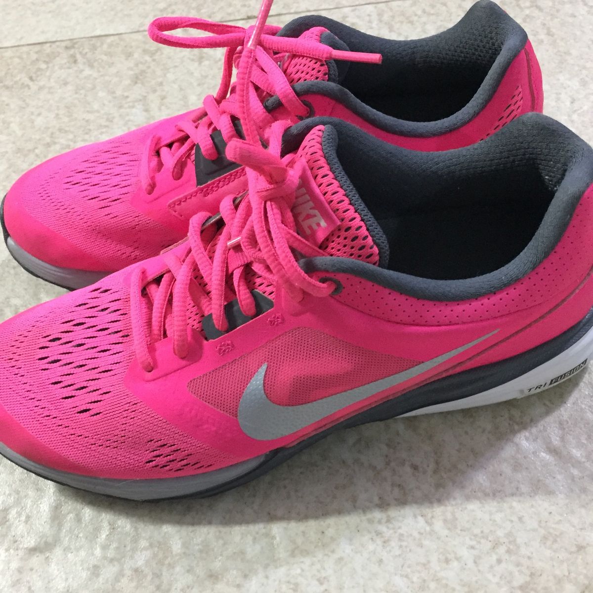 Nike fitsole feminino store rosa