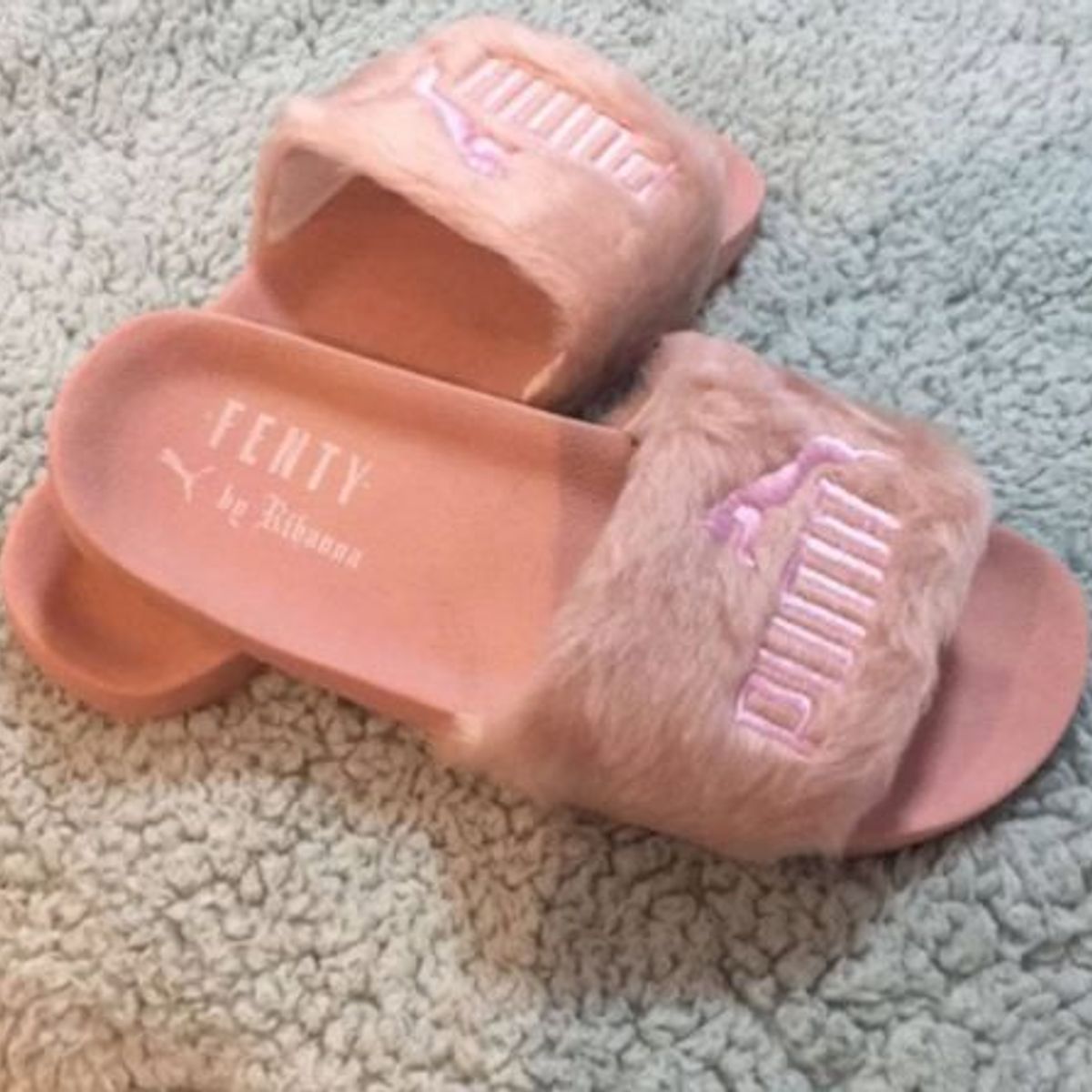 chinelo puma rosa
