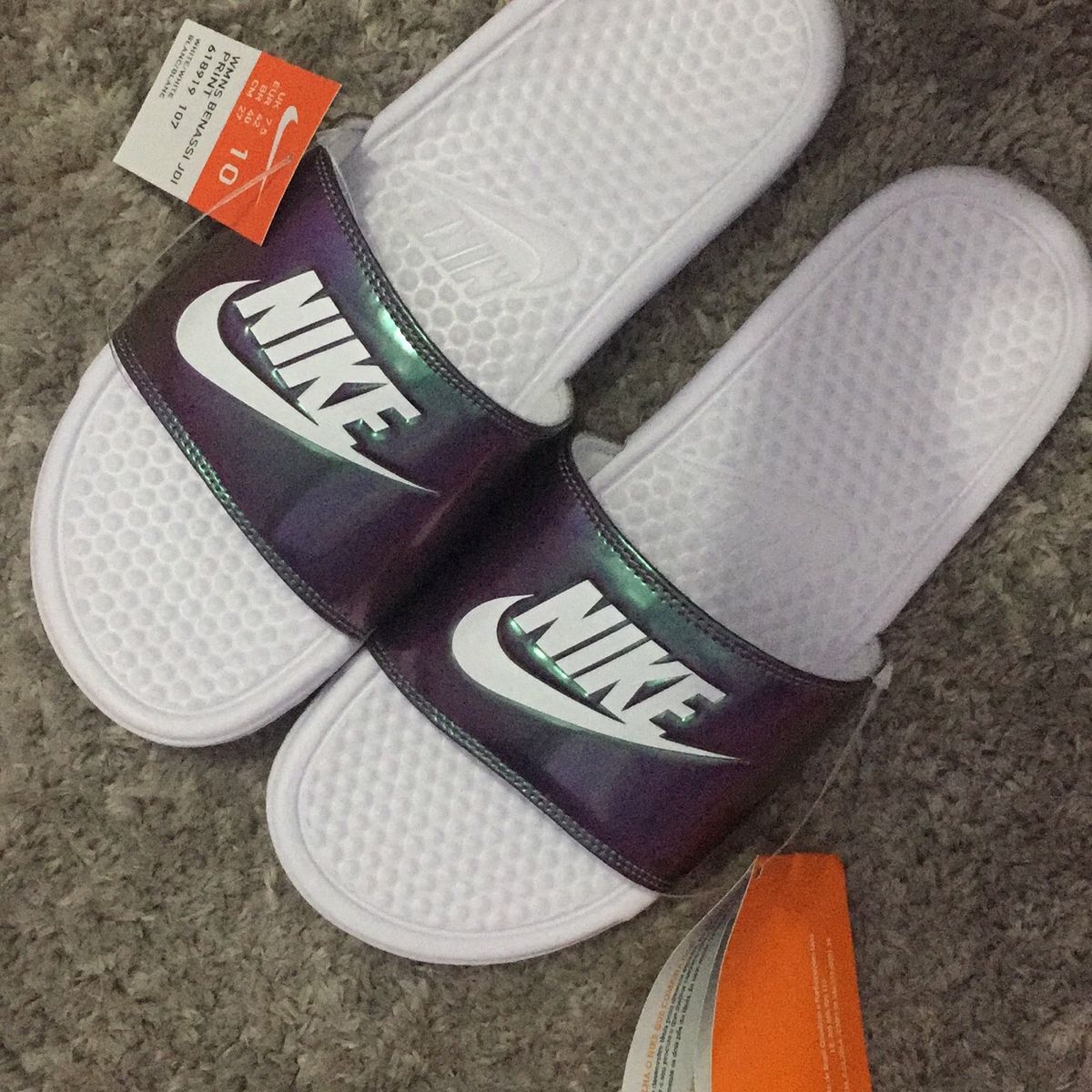 Nike store slides holographic