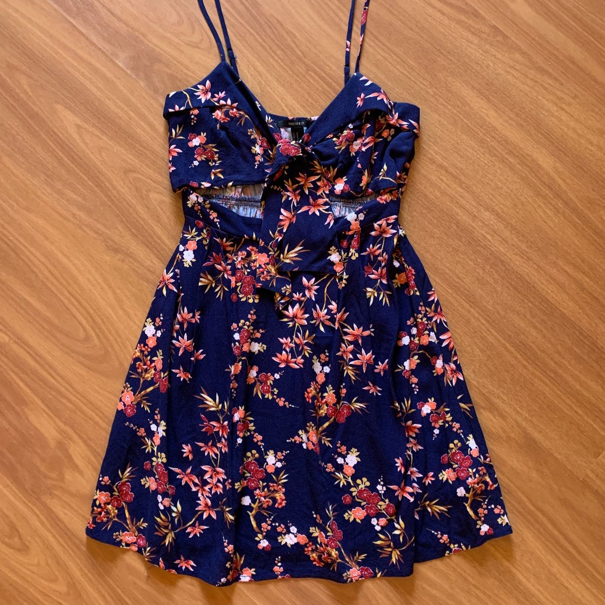 vestido de alcinha florido