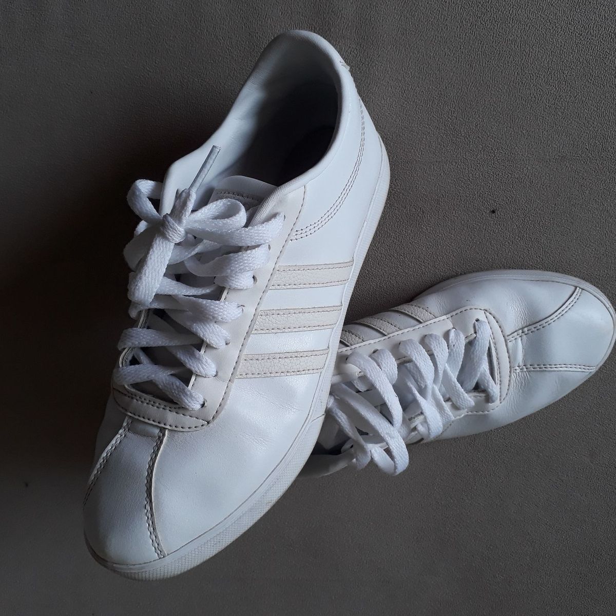 tênis adidas courtset feminino