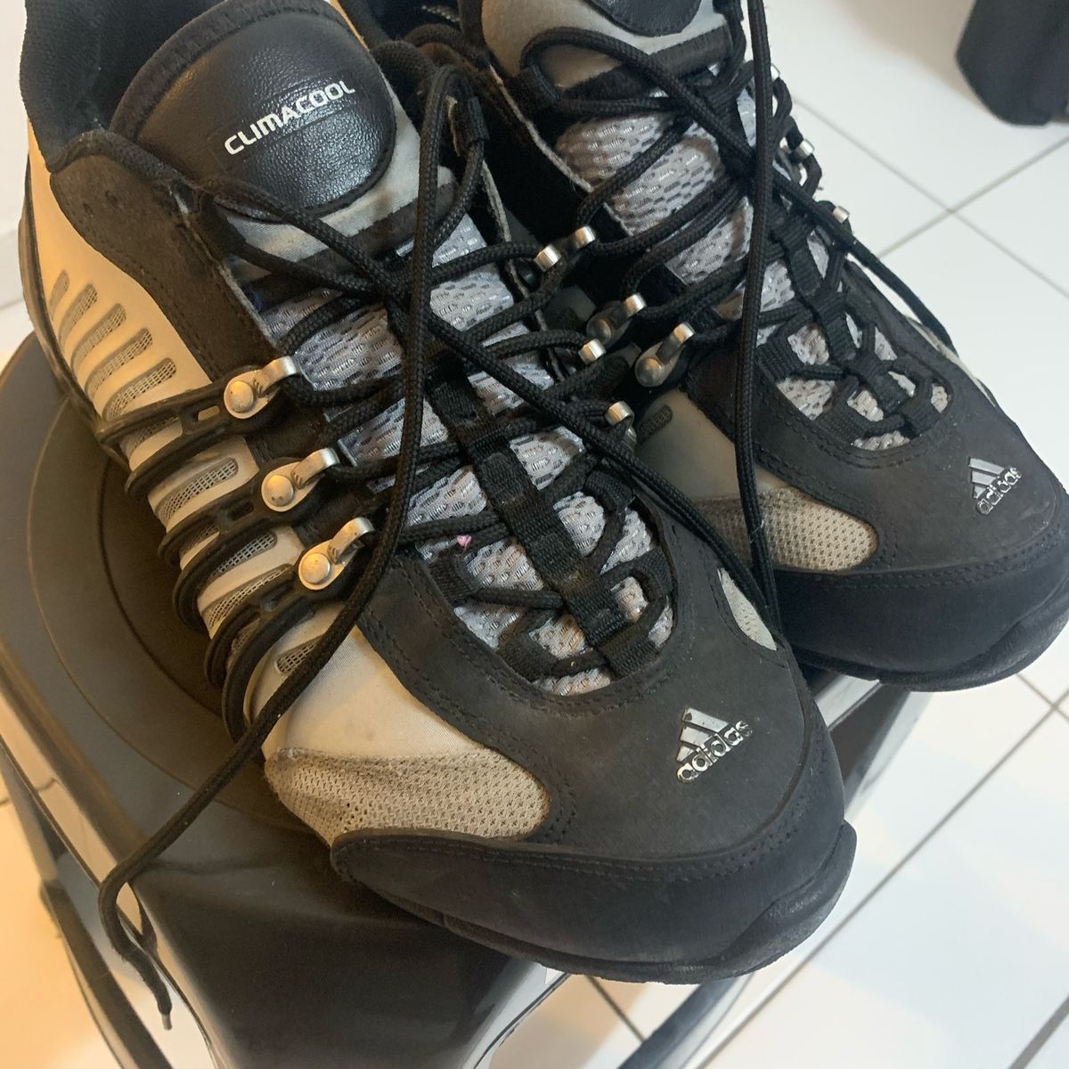 adidas aranha preto