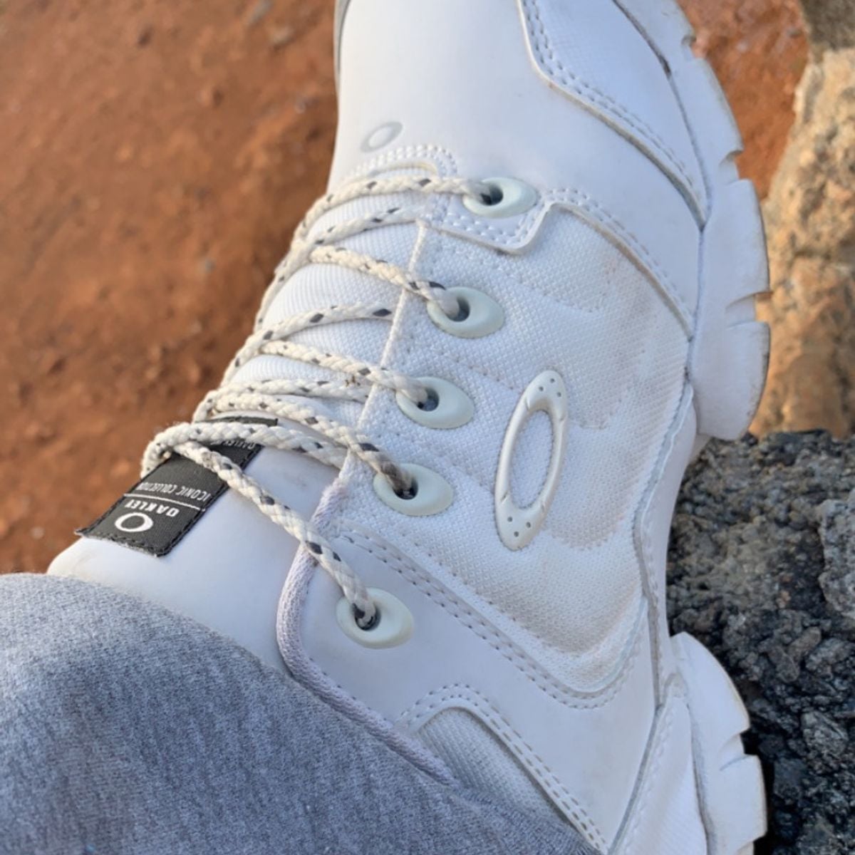 botinha da oakley halftrack