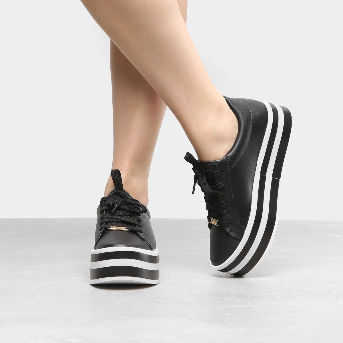 tenis vizzano sola listrada