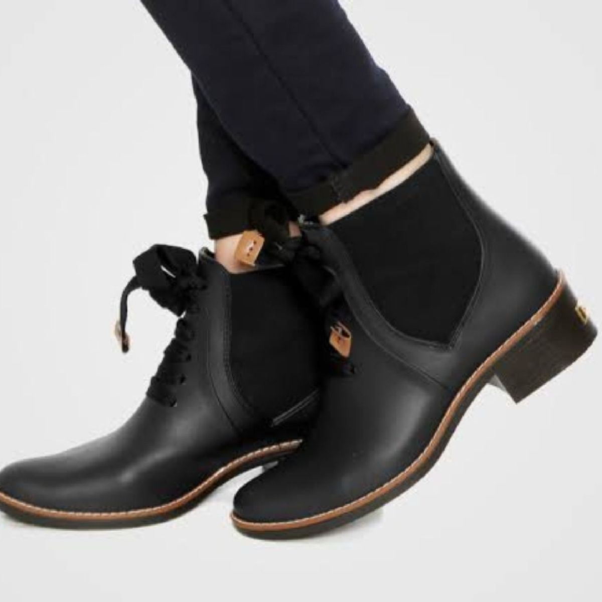 Promoção hot sale botas colcci