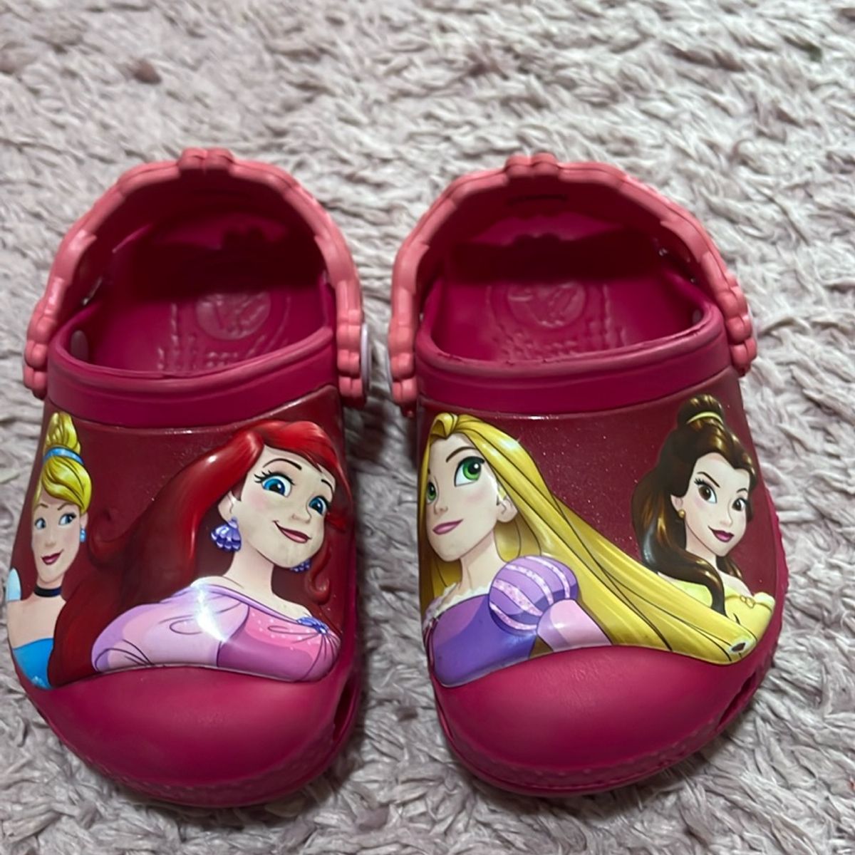 Disney princess shop crocs sandals