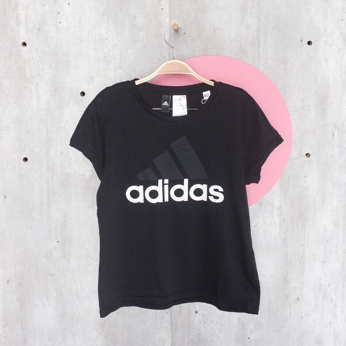 camiseta baby look adidas