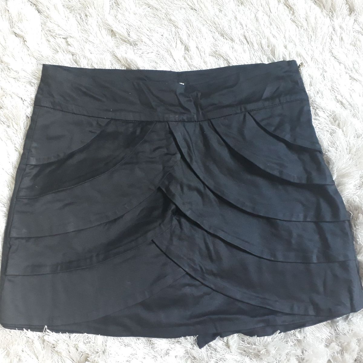 saia escama de peixe