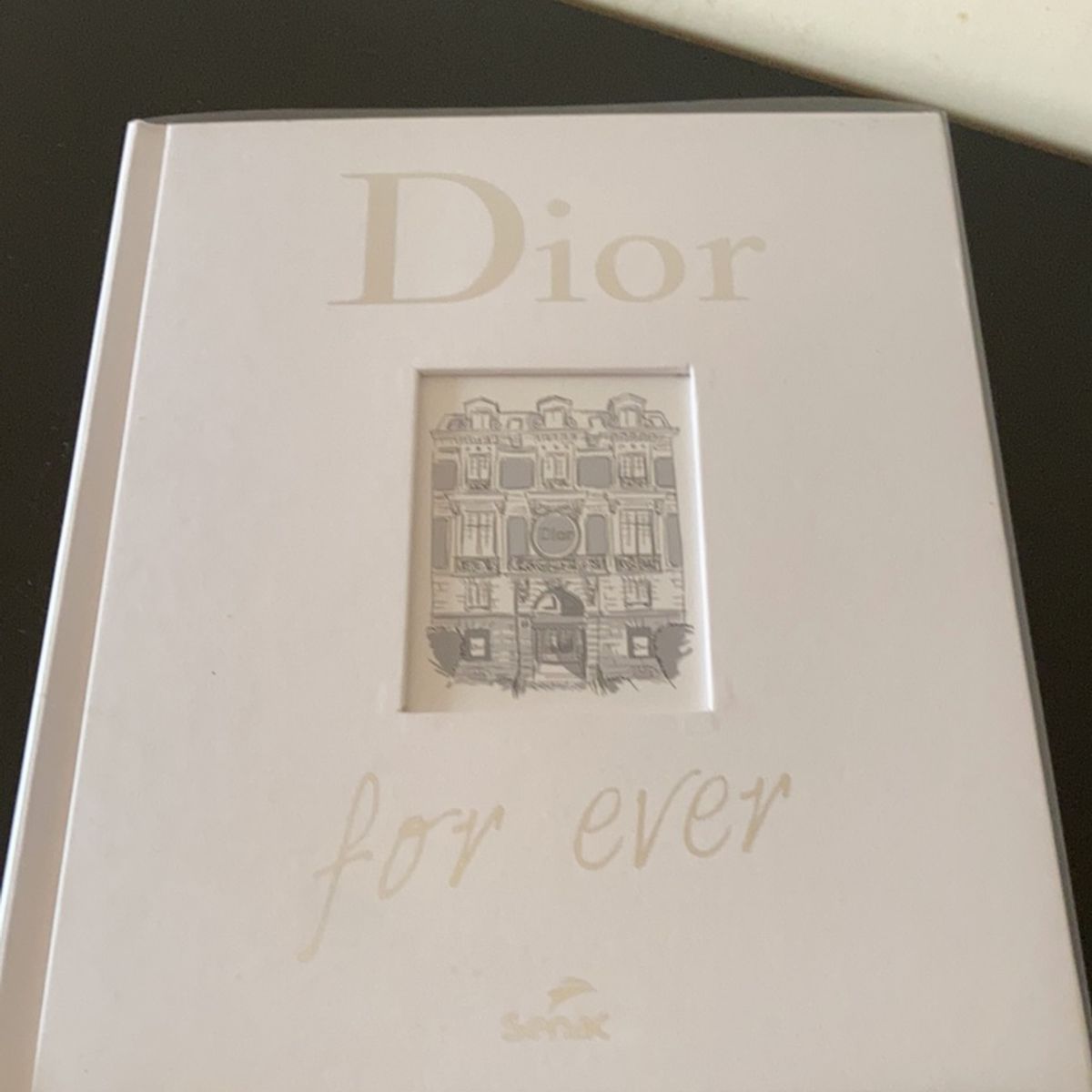  Dior Forever (Em Portugues do Brasil): 9788539607334: Arc: Books