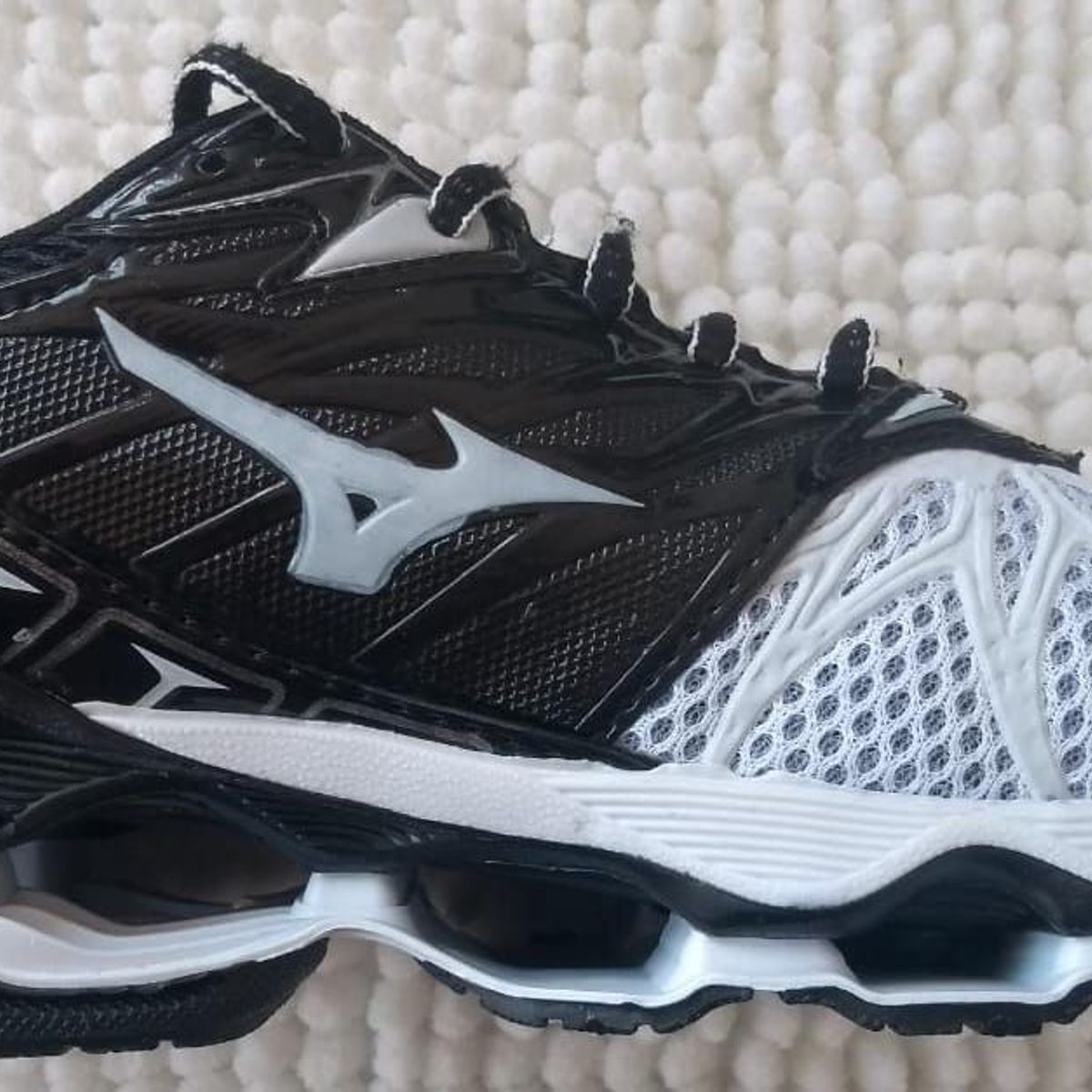 mizuno pro 7 preto e branco