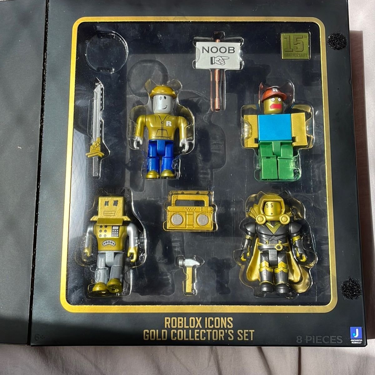 Bonecos Roblox Golden Collectors Pack 4 Figuras - Sunny - BRINKEDO