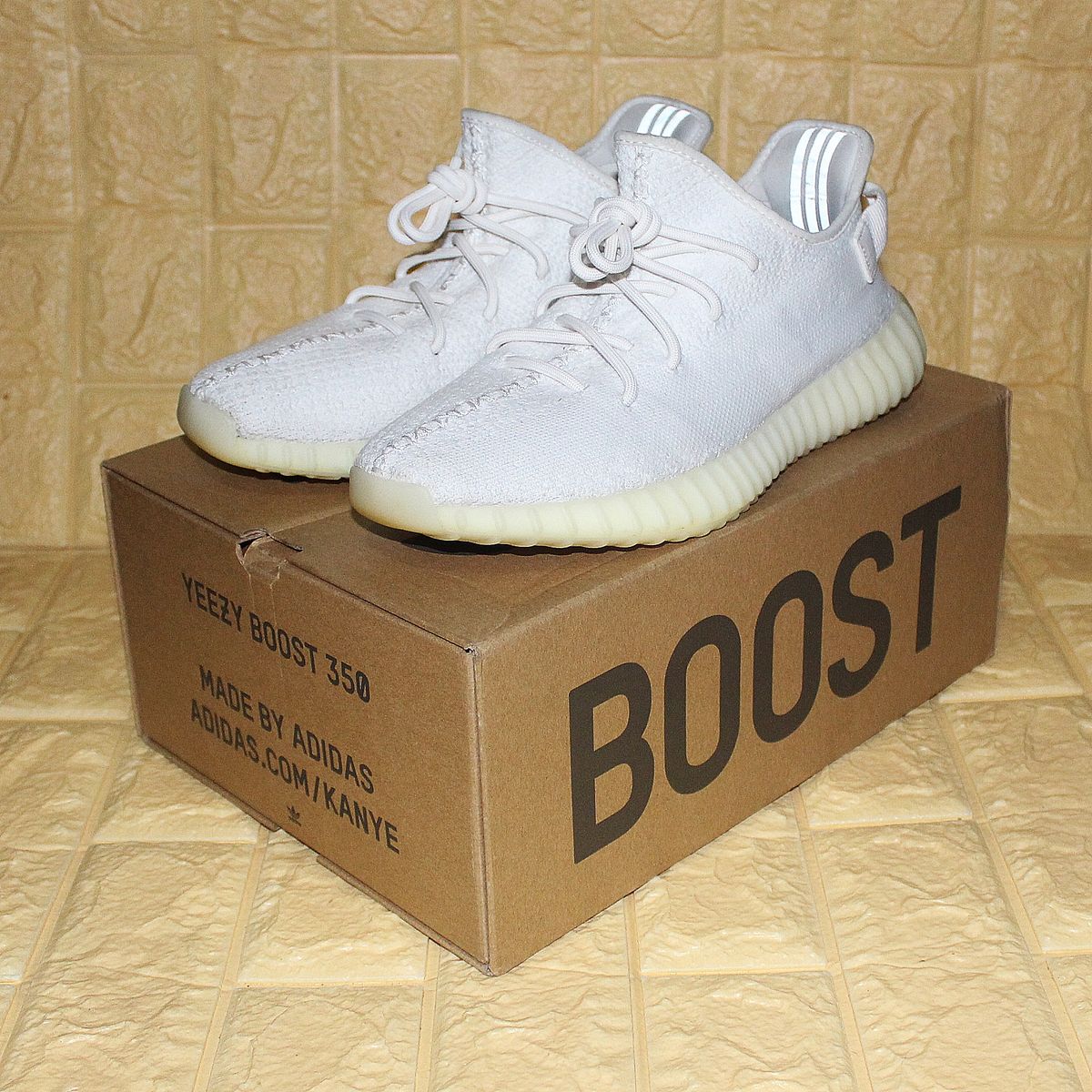 yeezy cream white original