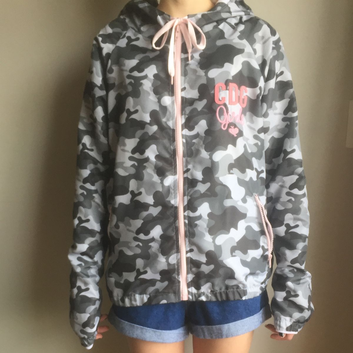 código girls corta vento