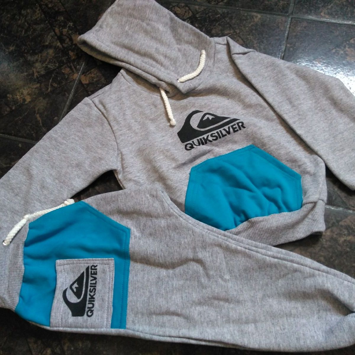 moletom infantil quiksilver