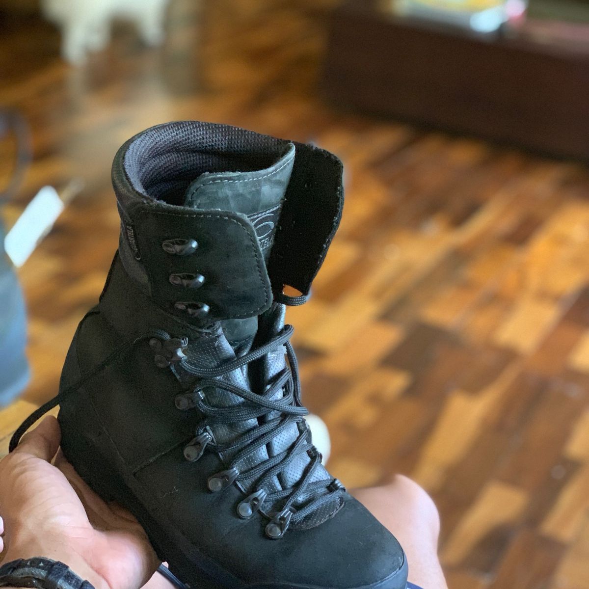 coturno guartelá feminino