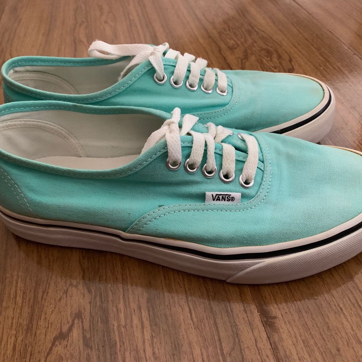 tenis vans feminino verde agua