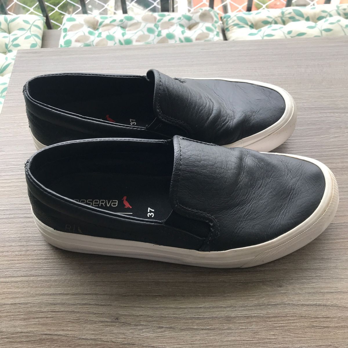 slip on couro reserva básico masculino