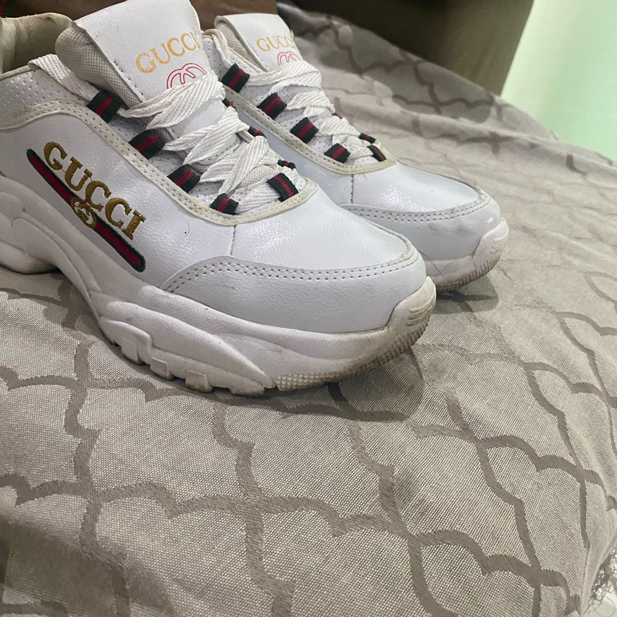 Tenis da gucci cheap branco original