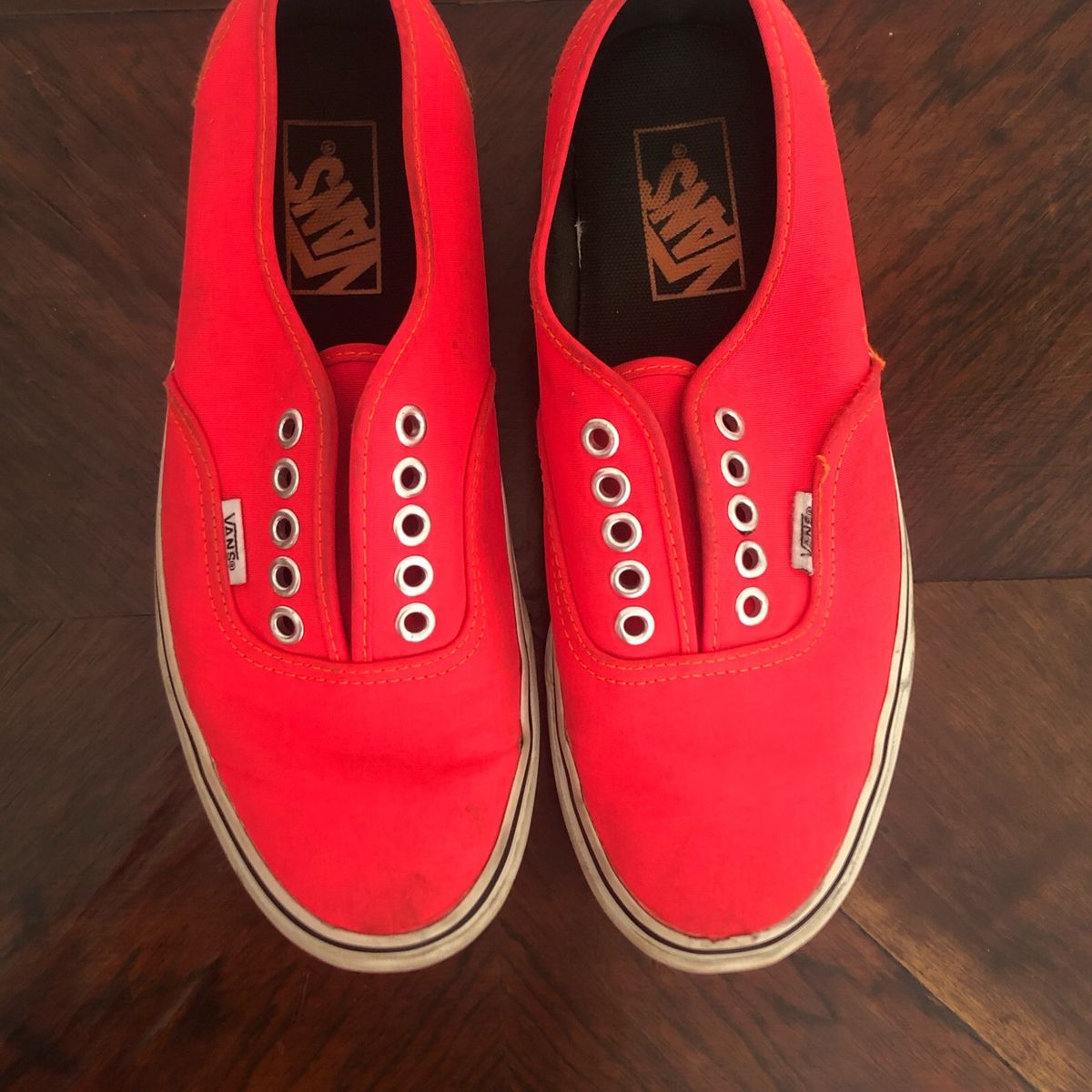 vans rosa fluorescente