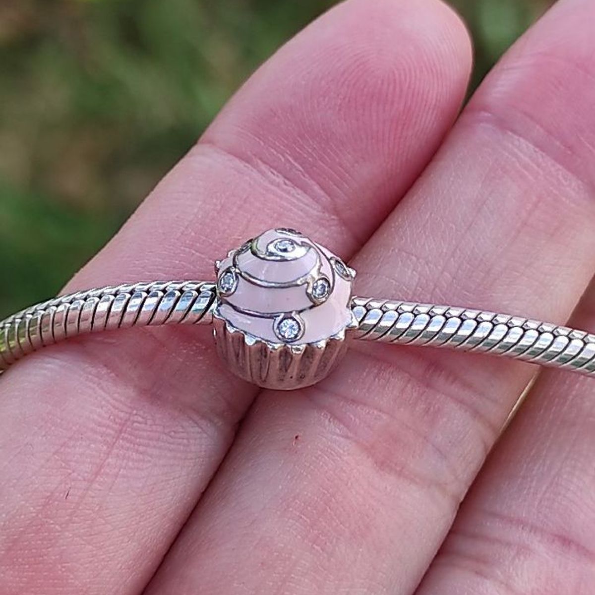 Pandora Pink Cupcake Charm Charm Cupcake Pandora Pandora Usado