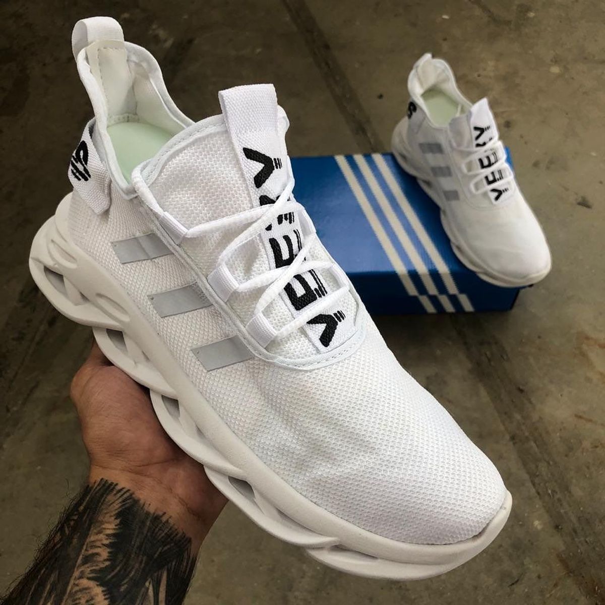 tenis adidas branco masculino