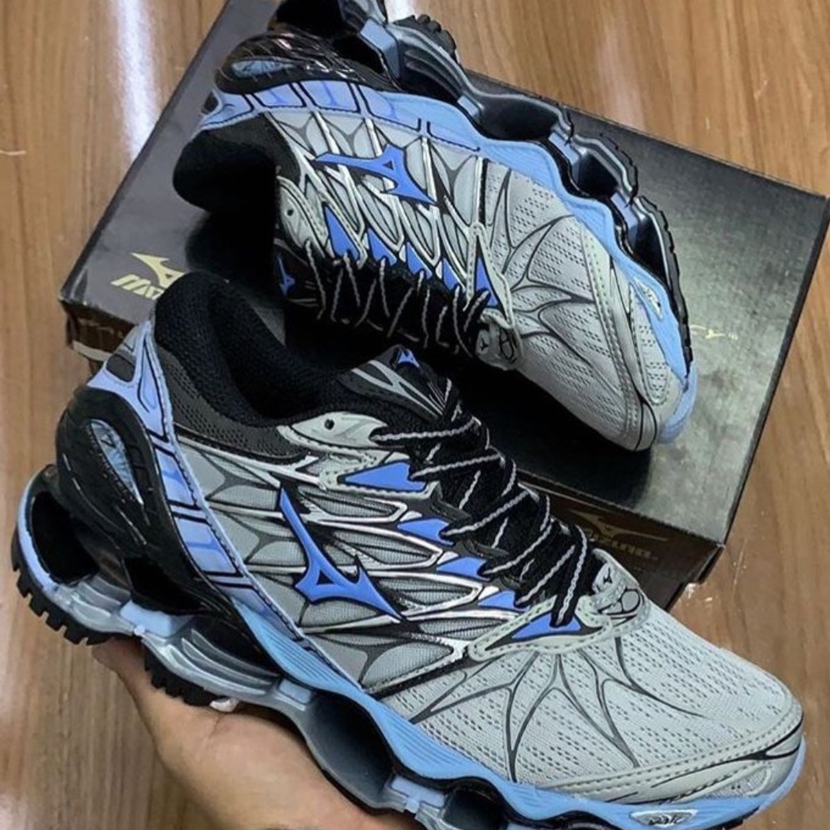 mizuno made in vietnam