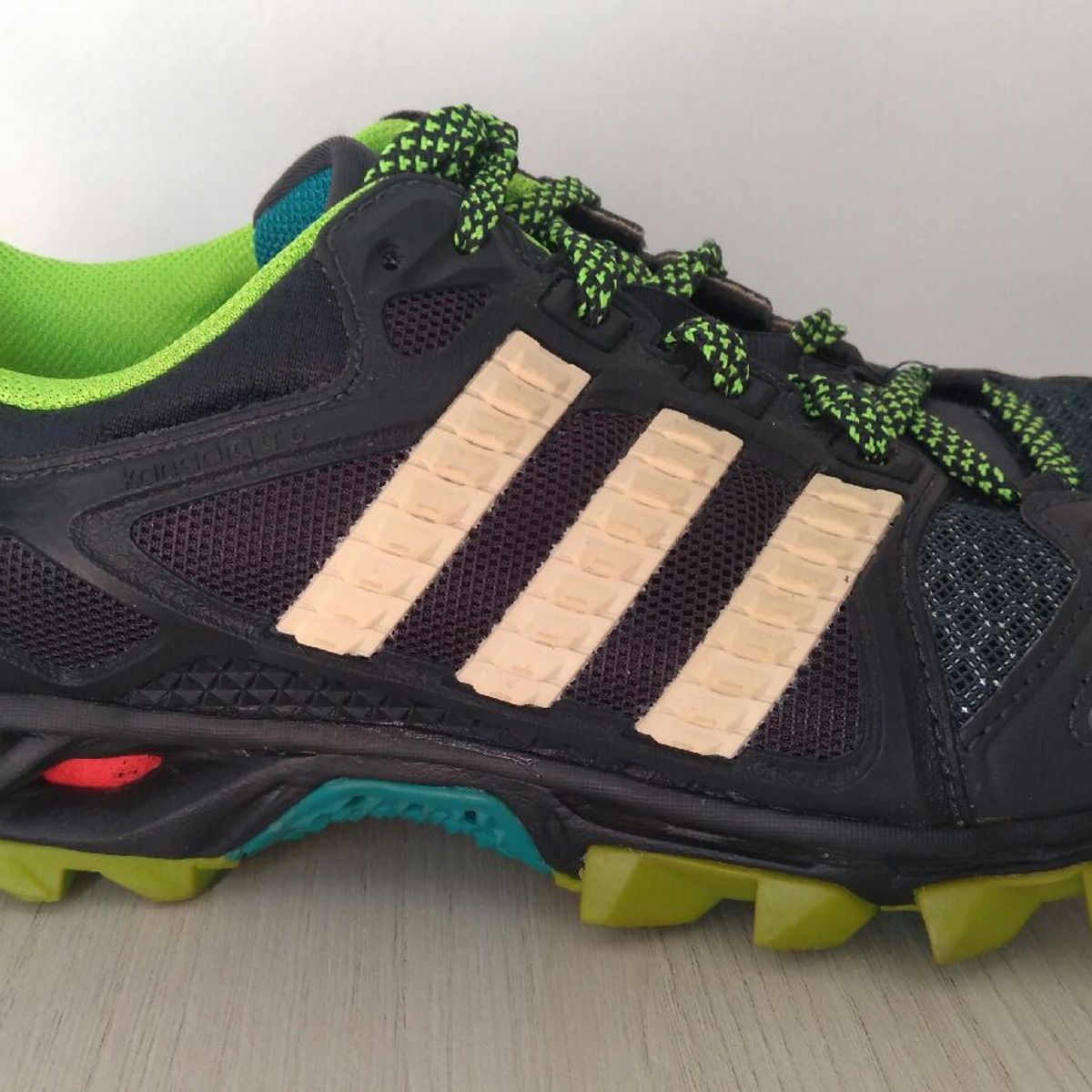 adidas mud release surface