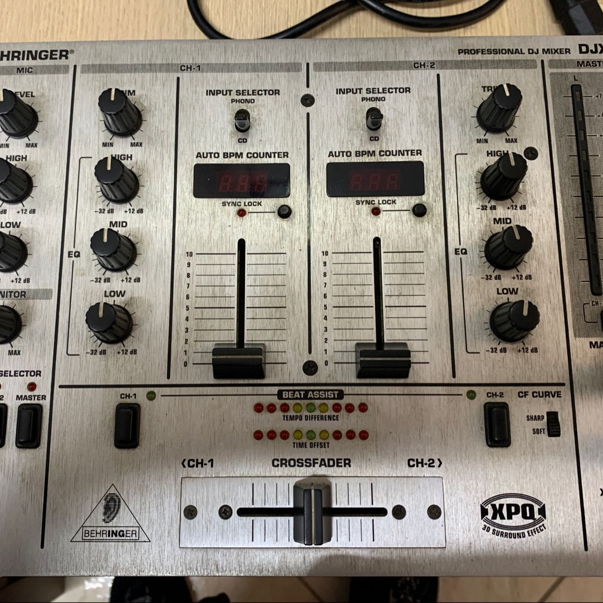 【BEHRINGER】ベリンガー DJミキサー DJX400 Mixer Behringer Djx 400 | Item de Música Behringer Usado 57596449