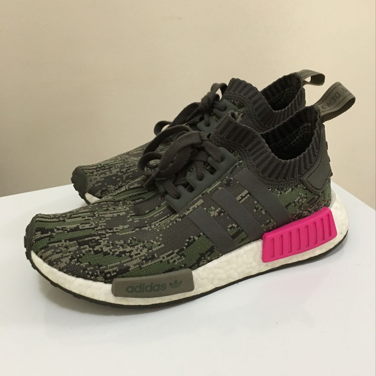 tenis adidas nmd verde militar