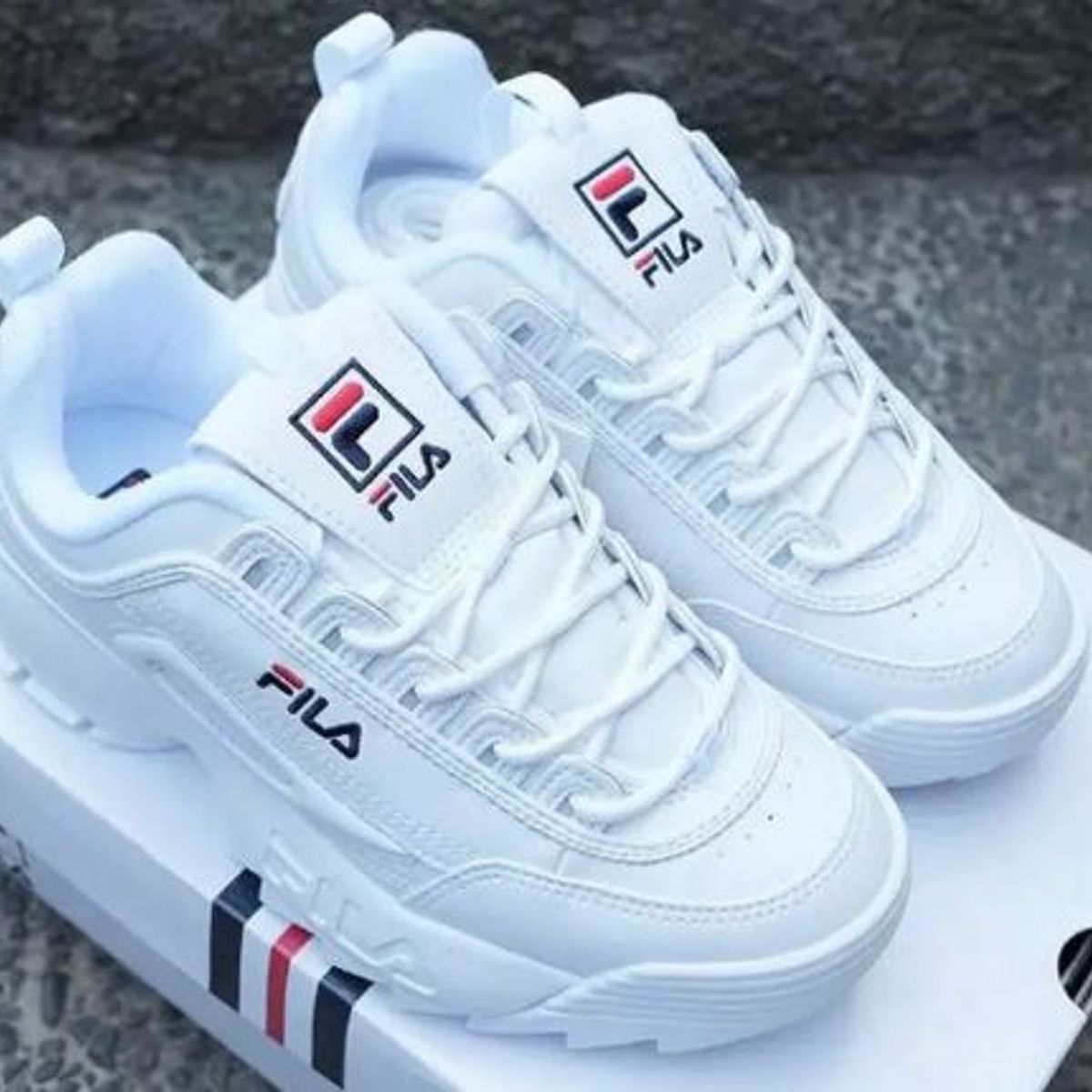 tenis fila replica primeira linha