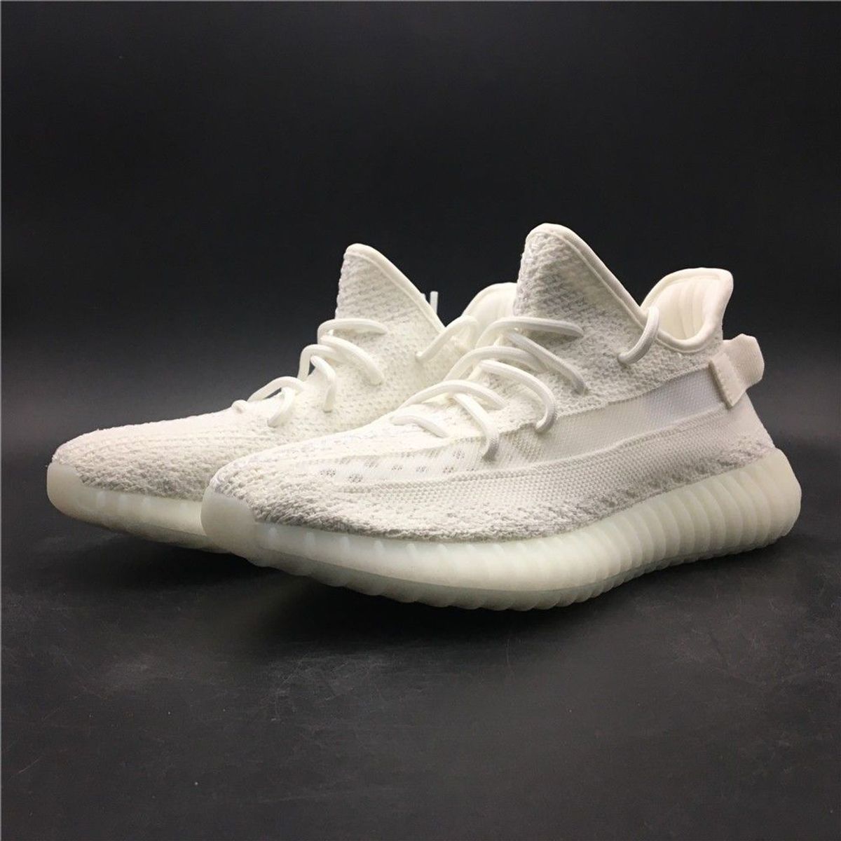 Adidas yeezy on sale replica primeira linha