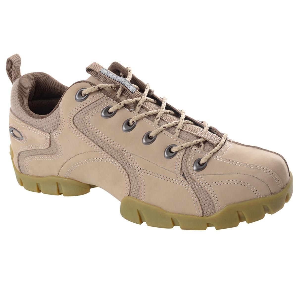 botinha da oakley flak low