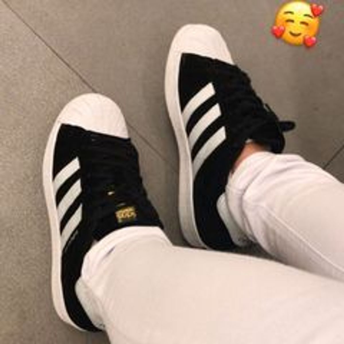 tenis adidas veludo