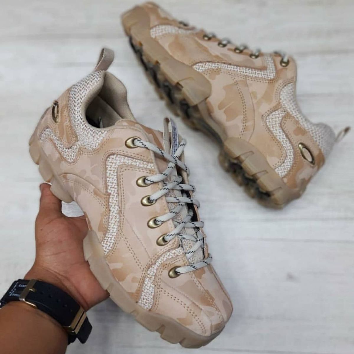 oakley camuflado tenis