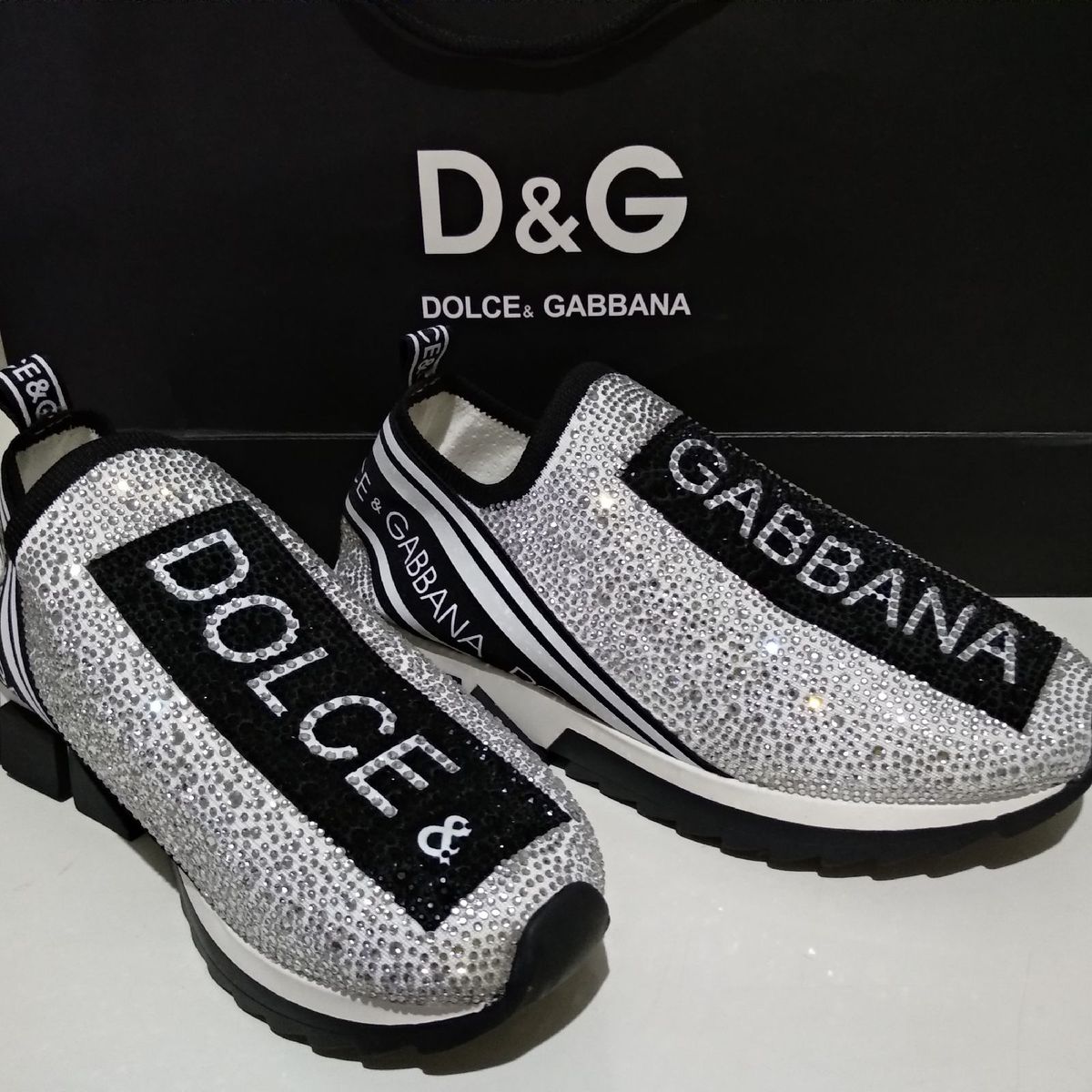 tenis dolce gabbana com pedras