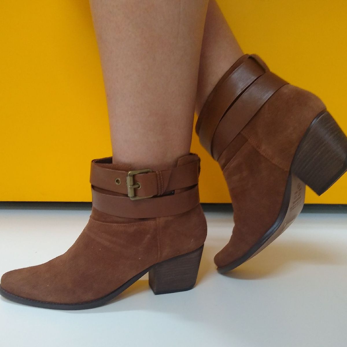 bota rasteira cano curto arezzo
