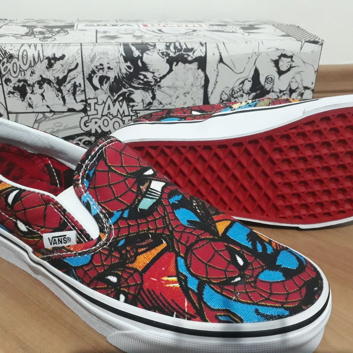 tenis vans homem aranha