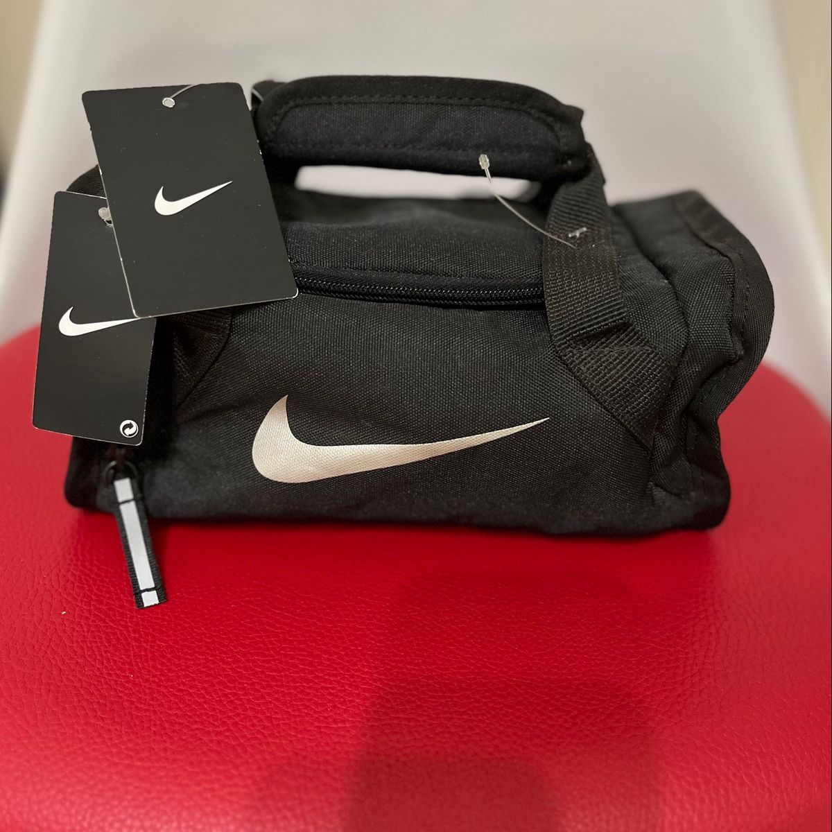 Nike mini best sale duffle lunch bag