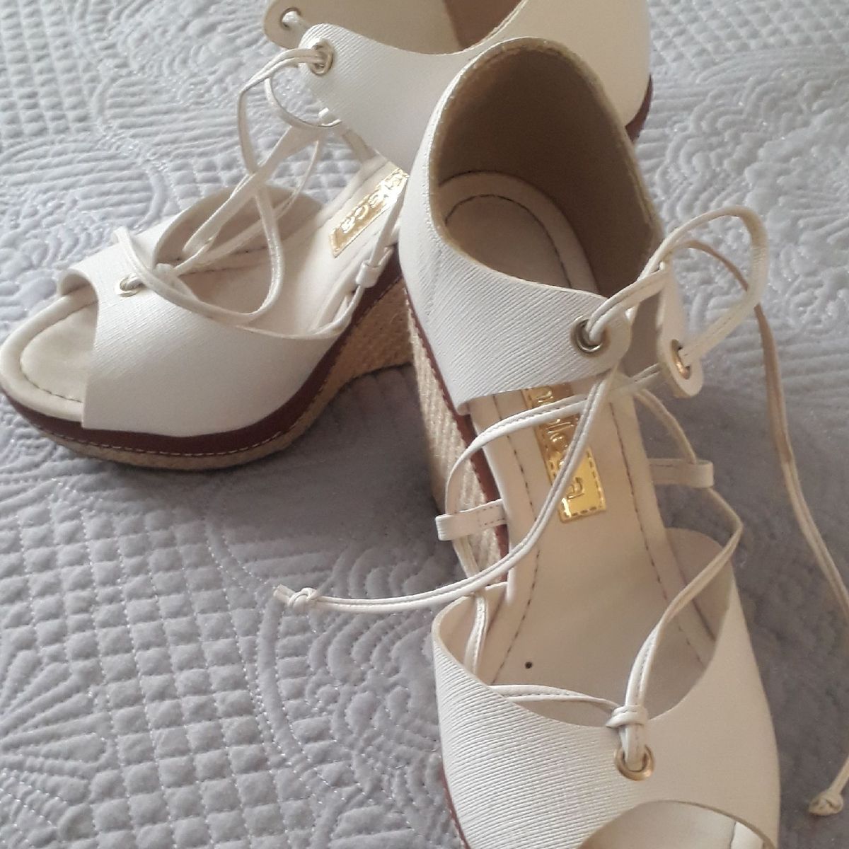 anabela branca de amarrar