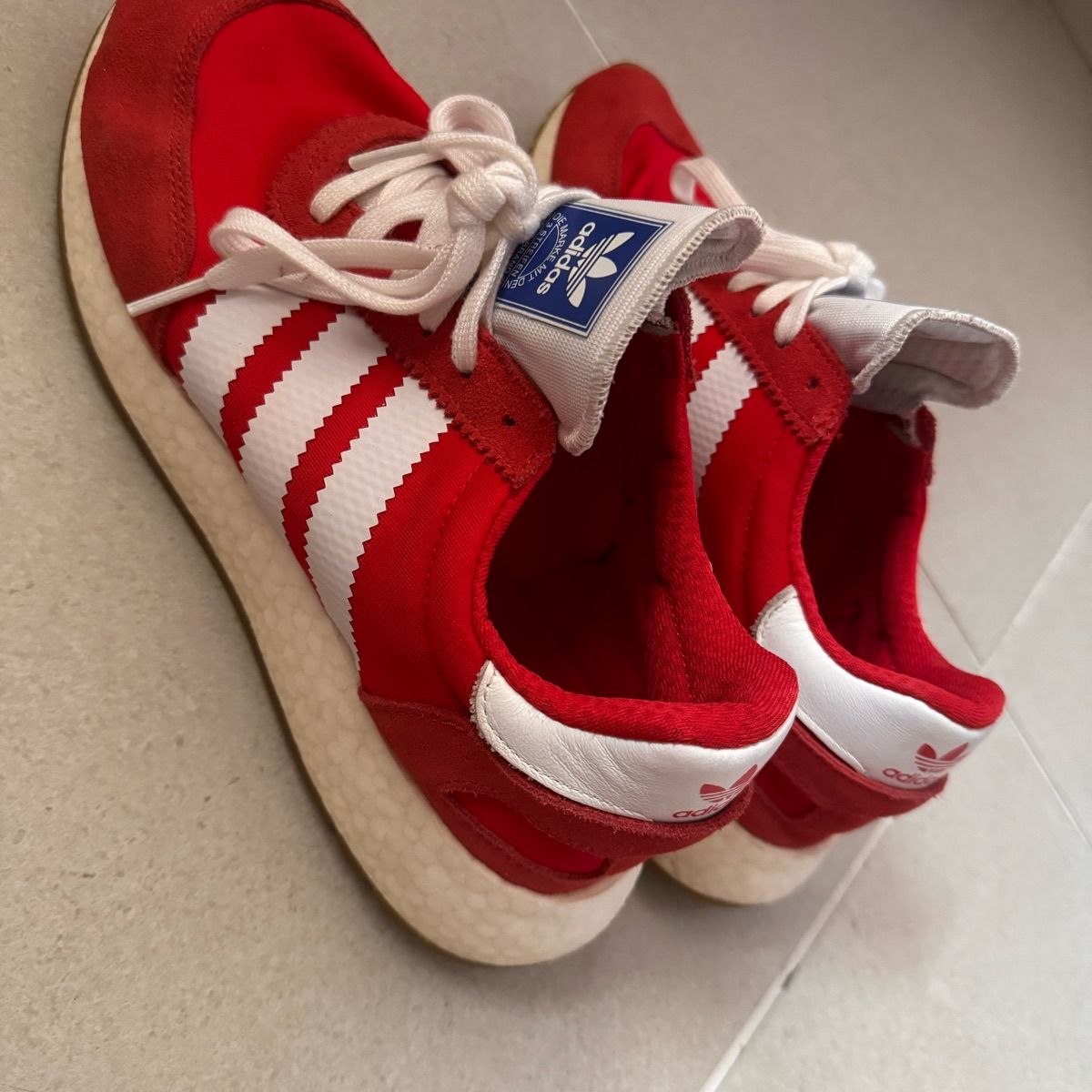 Tenis adidas originals store vermelho