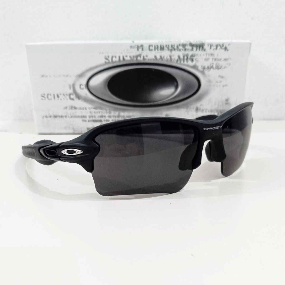 Óculos Vilão Carbon Lentes Black Iridiun