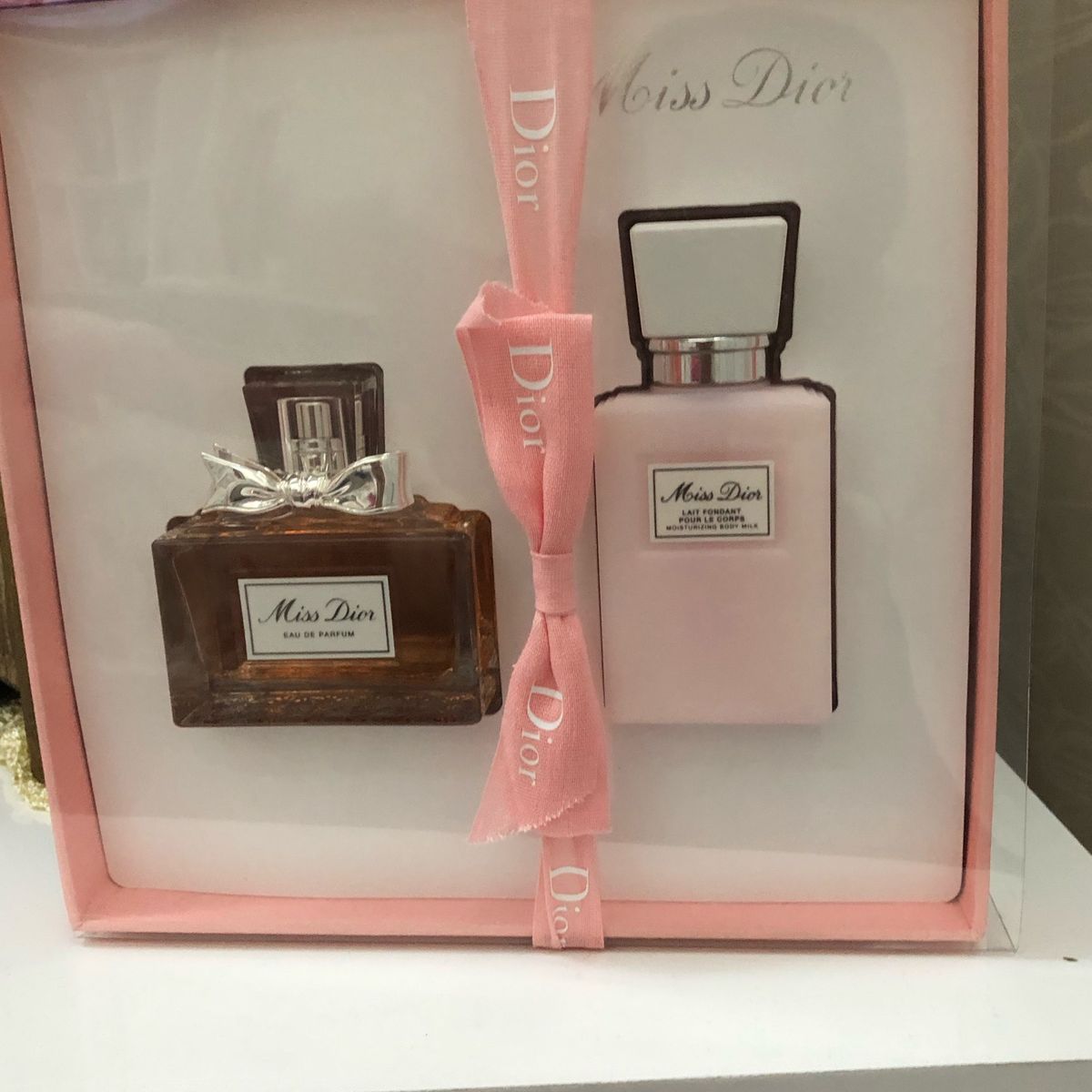 Kit Miss Dior - Eau de Parfum 50ml + Lait Fondant Pour Le Corps 75ml, Perfume Feminino Christian-Dior Nunca Usado 43832773